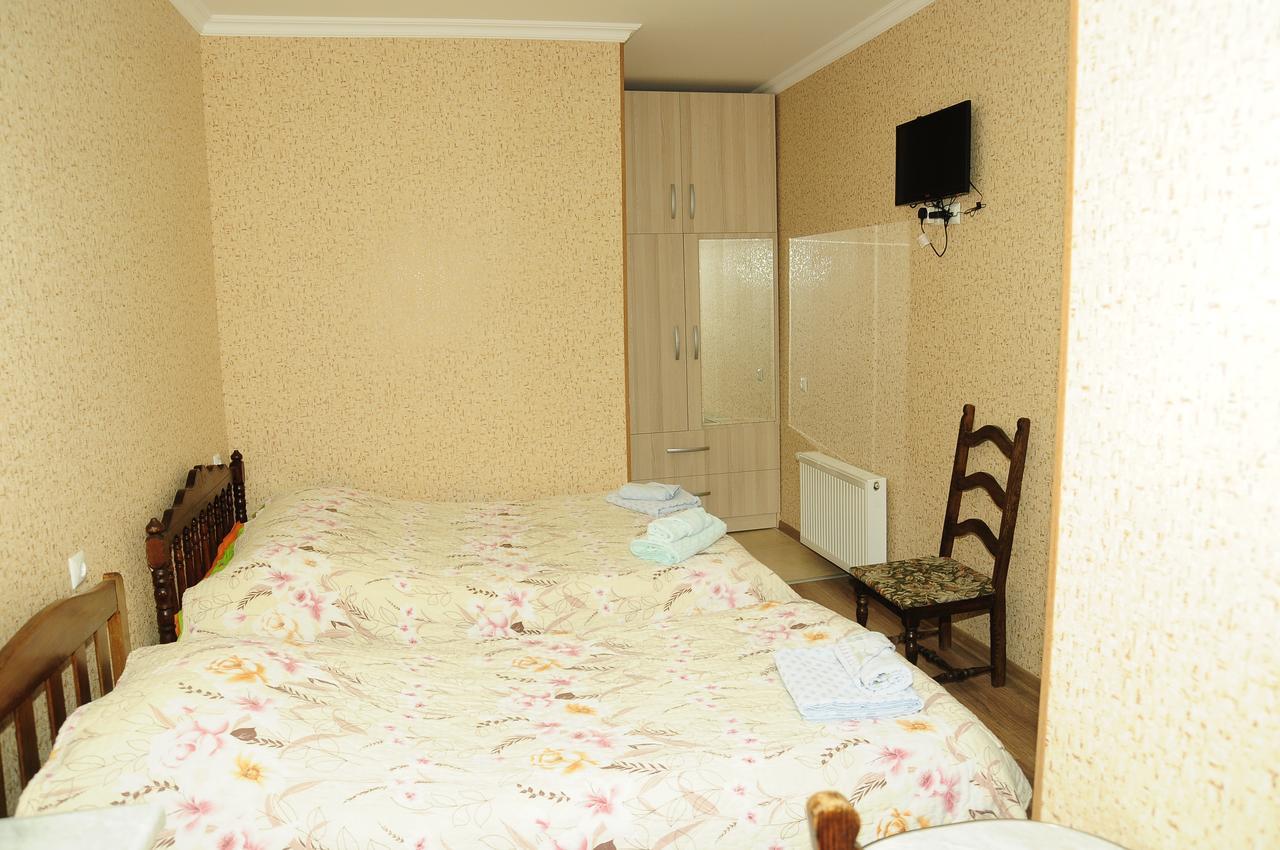 Riverside Hotel Borjomi Exterior photo